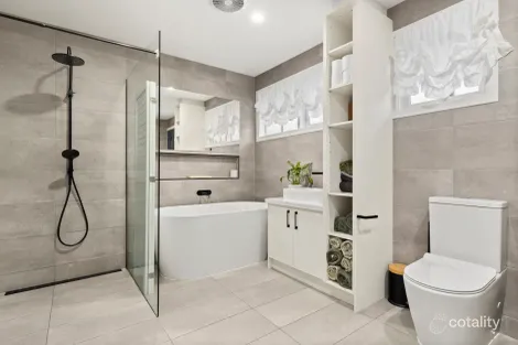 Property photo of 111 Stuart Road Tyabb VIC 3913