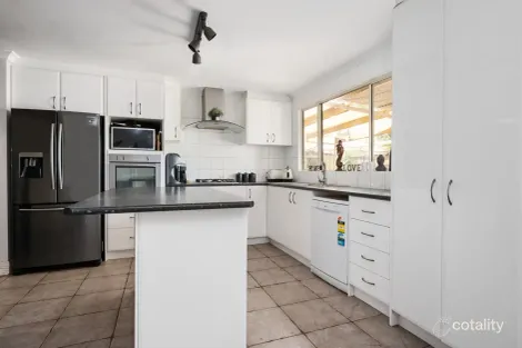 Property photo of 15 Evans Street Boulder WA 6432