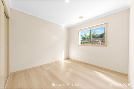 Property photo of 61 Como Parade Clyde North VIC 3978