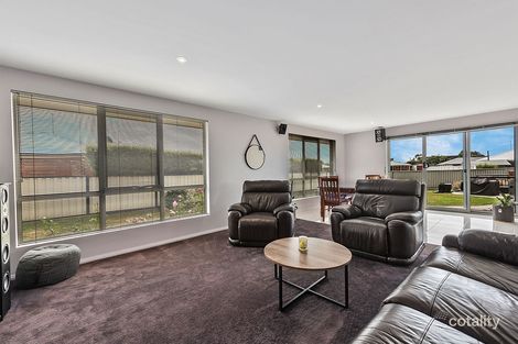 Property photo of 6 Sandy Crescent Wynyard TAS 7325