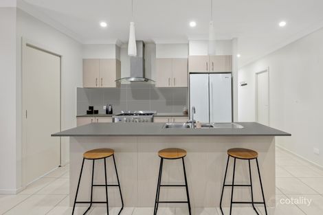 Property photo of 29 Starke Street Spring Farm NSW 2570