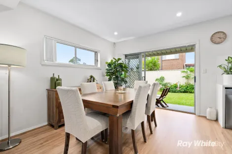 Property photo of 1 Finniss Glade Quakers Hill NSW 2763