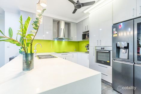 2 Dreier St, Muirhead, NT 0810