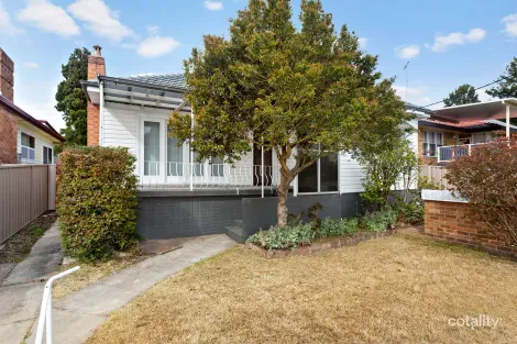 194 George St, East Maitland, NSW 2323
