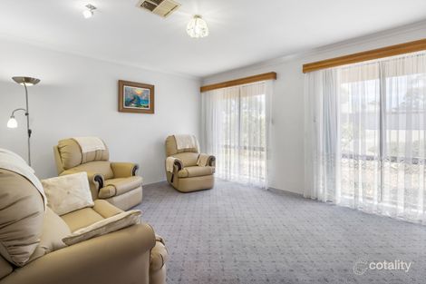 Property photo of 15 Diosma Drive Morphett Vale SA 5162