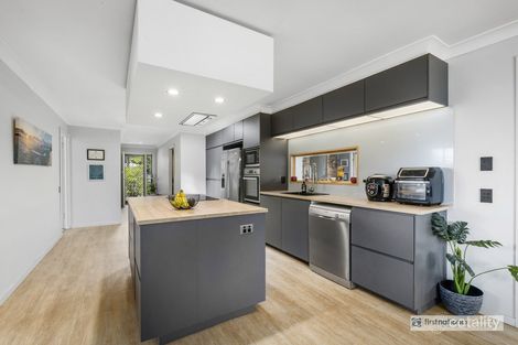 14 Blundell Bvd, Tweed Heads South, NSW 2486
