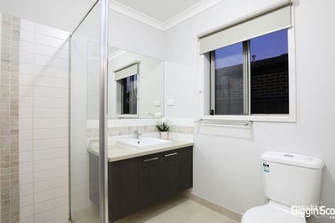 Property photo of 4 Hermes Avenue Cranbourne West VIC 3977