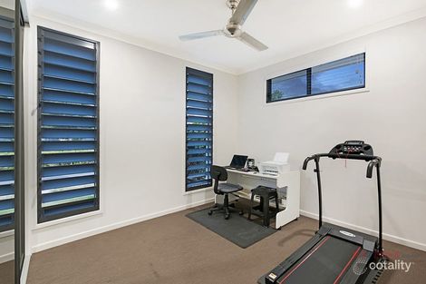 Property photo of 7 Gumtree Pocket Court Little Mountain QLD 4551