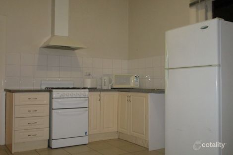 25 Warrigal Rd, Hughesdale, VIC 3166