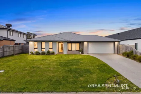 Property photo of 32 Giacco Boulevard Lang Lang VIC 3984