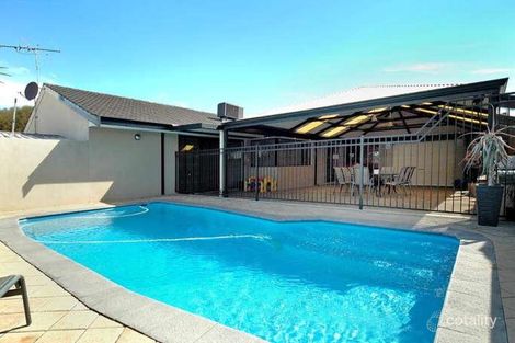 8 Oriole St, Stirling, WA 6021