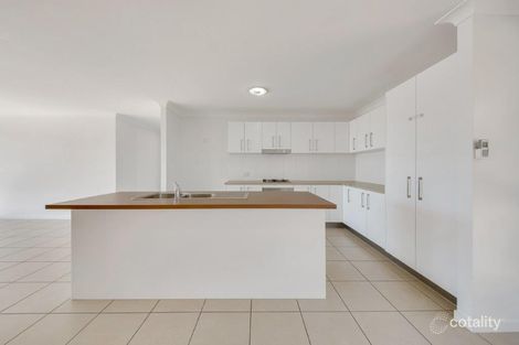 Property photo of 26 Liriope Drive Kirkwood QLD 4680