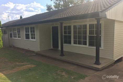 51 Wollombi Rd, Rutherford, NSW 2320