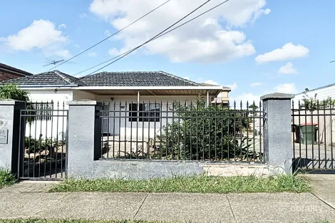 Property photo of 184 Gladstone Street Cabramatta NSW 2166