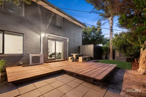 1/194 Neerim Rd, Carnegie, VIC 3163