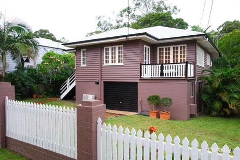 33 Weatherhead Ave, Ashgrove, QLD 4060