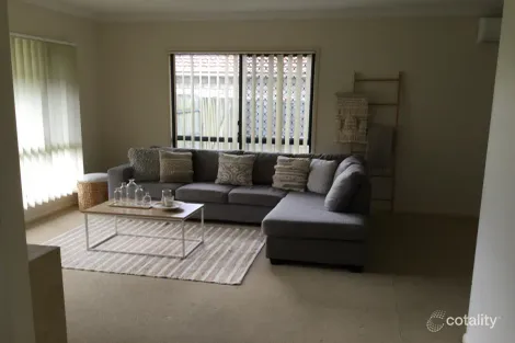 Property photo of 6 Schneid Street Mudgeeraba QLD 4213