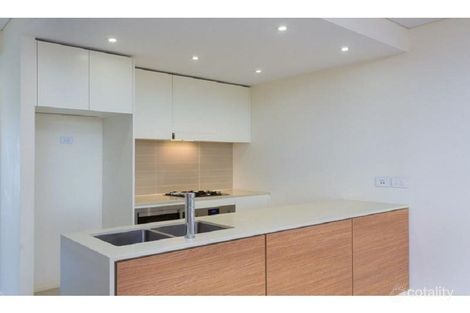 Property photo of 708/27 Hill Road Wentworth Point NSW 2127