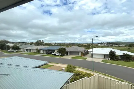 Property photo of 1/13 Parkview Drive Glenvale QLD 4350