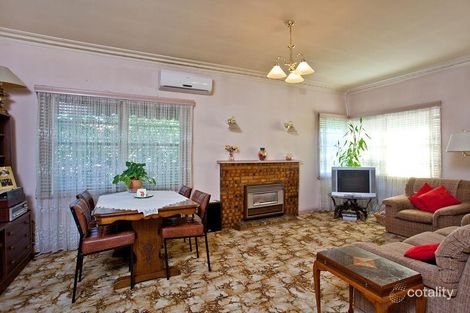 Property photo of 11 Brosnan Crescent Strathmore VIC 3041