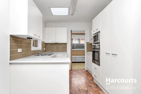 Property photo of 19 Nairana Drive Marayong NSW 2148