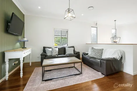 Property photo of 75 Main Avenue Bardon QLD 4065