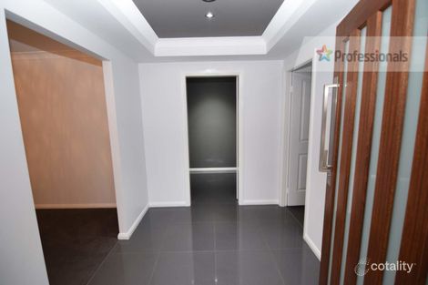 Property photo of 3 Wattle Close Kelso NSW 2795