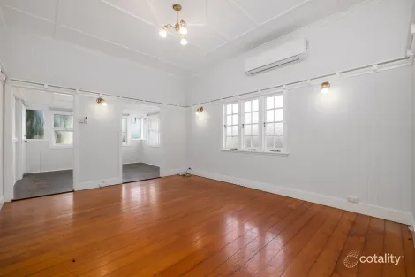 55 Ross St, Woolloongabba, QLD 4102