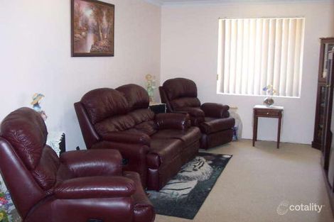 Property photo of 28 Mulloway Place Warnbro WA 6169