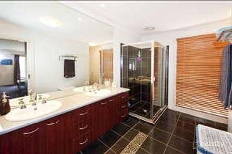 Property photo of 41 Killarney Ridge Greensborough VIC 3088