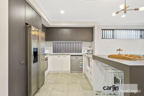 Property photo of 22 Exbury Lane Success WA 6164