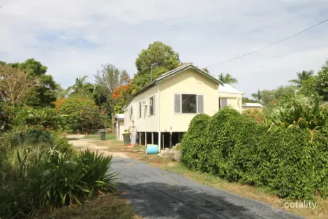 Property photo of 26 Taylor Street Park Avenue QLD 4701