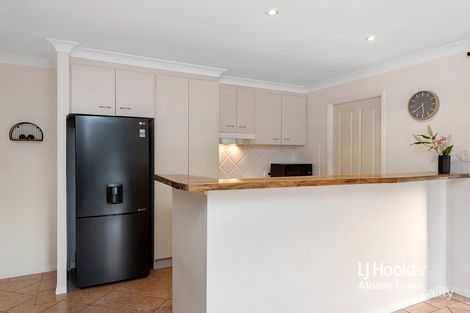 Property photo of 30 Pascali Crescent Eatons Hill QLD 4037