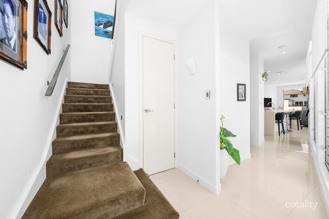Property photo of 2/11 South Quay Drive Biggera Waters QLD 4216