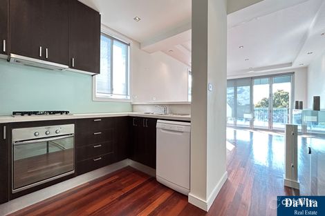 Property photo of 2/323 Centre Road Bentleigh VIC 3204