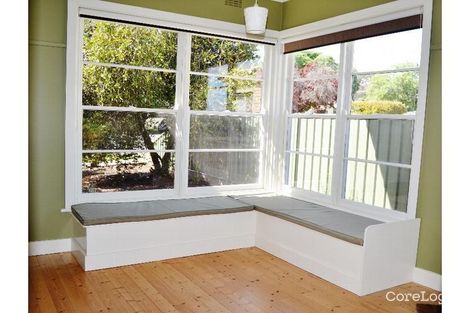 Property photo of 30 Curtin Street Flora Hill VIC 3550
