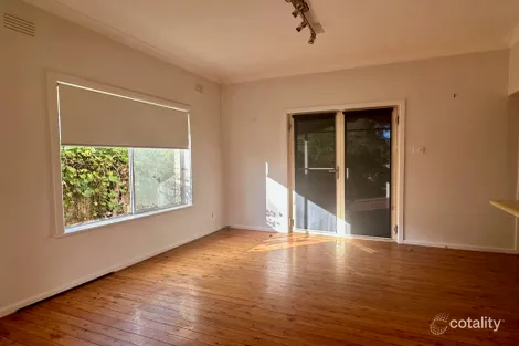 Property photo of 17 Gibbs Street Griffith NSW 2680