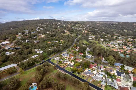 6 Bernard St, Kelmscott, WA 6111