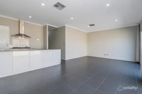 Property photo of 131 Broadway Boulevard Piara Waters WA 6112
