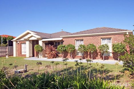 Property photo of 12 Norford Court Cranbourne North VIC 3977