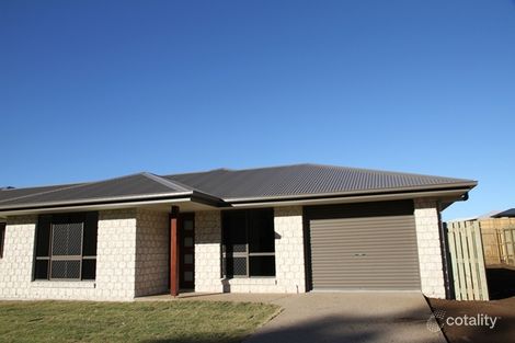 2/27 Goldfinch Ave, Yeppoon, QLD 4703