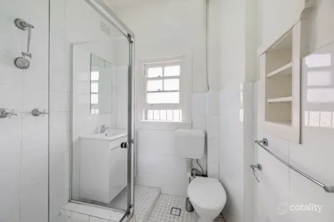 Property photo of 8/8A-8B Hughes Street Potts Point NSW 2011