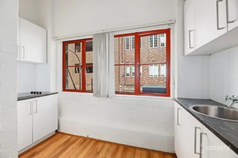 Property photo of 8/8A-8B Hughes Street Potts Point NSW 2011