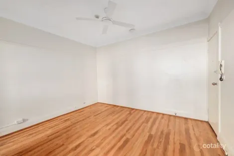 Property photo of 8/8A-8B Hughes Street Potts Point NSW 2011