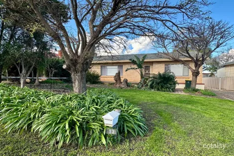 17 Gibbs St, Griffith, NSW 2680