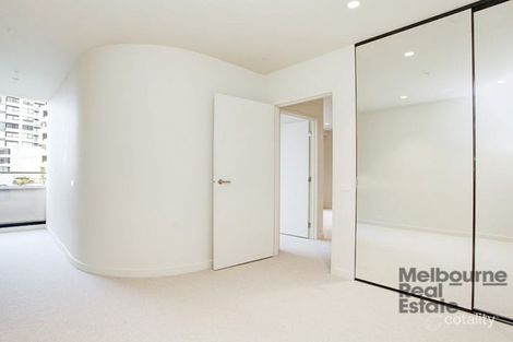Property photo of 710/8 Daly Street South Yarra VIC 3141