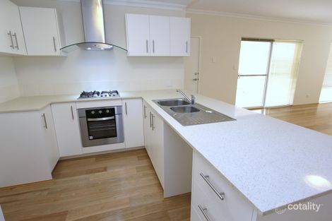 Property photo of 11/5 Marsh Road Mount Richon WA 6112