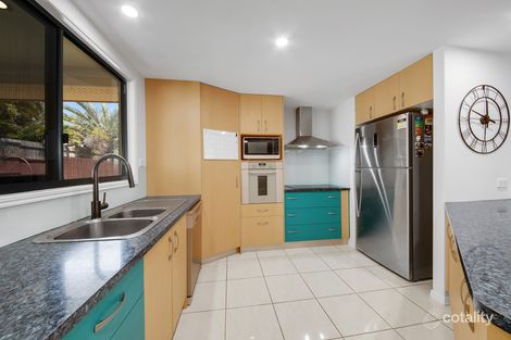 Property photo of 24 Waratah Street Kin Kora QLD 4680