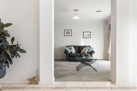 Property photo of 24 Belltower Avenue Alfredton VIC 3350