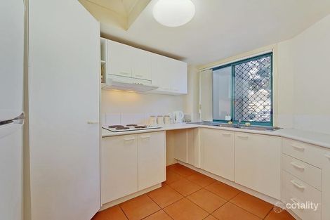 11 Heeb St, Bundall, QLD 4217